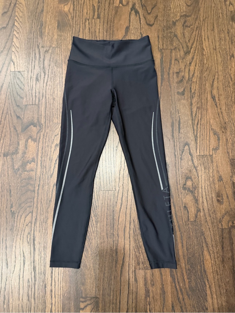 Athleta Interval Wordmark Black tights